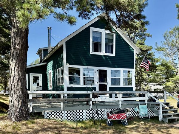 11 Riverview Avenue , Phippsburg, ME 04562