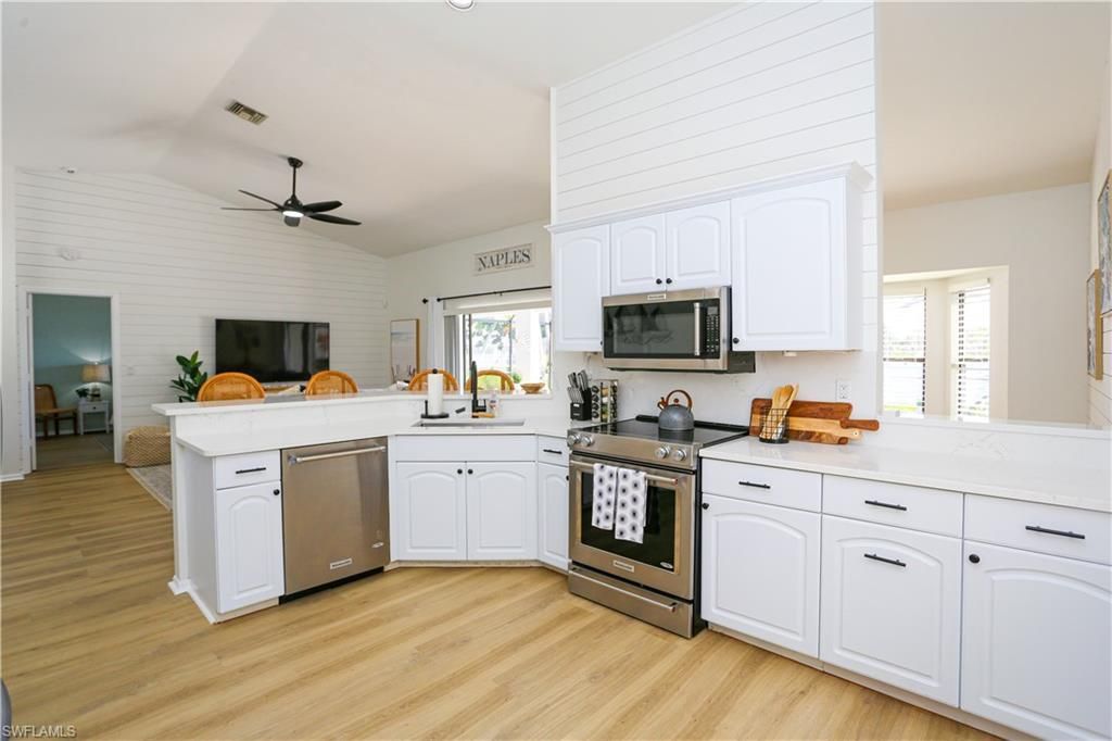 1394 Monarch Cir, Naples, FL 34116 Photo
