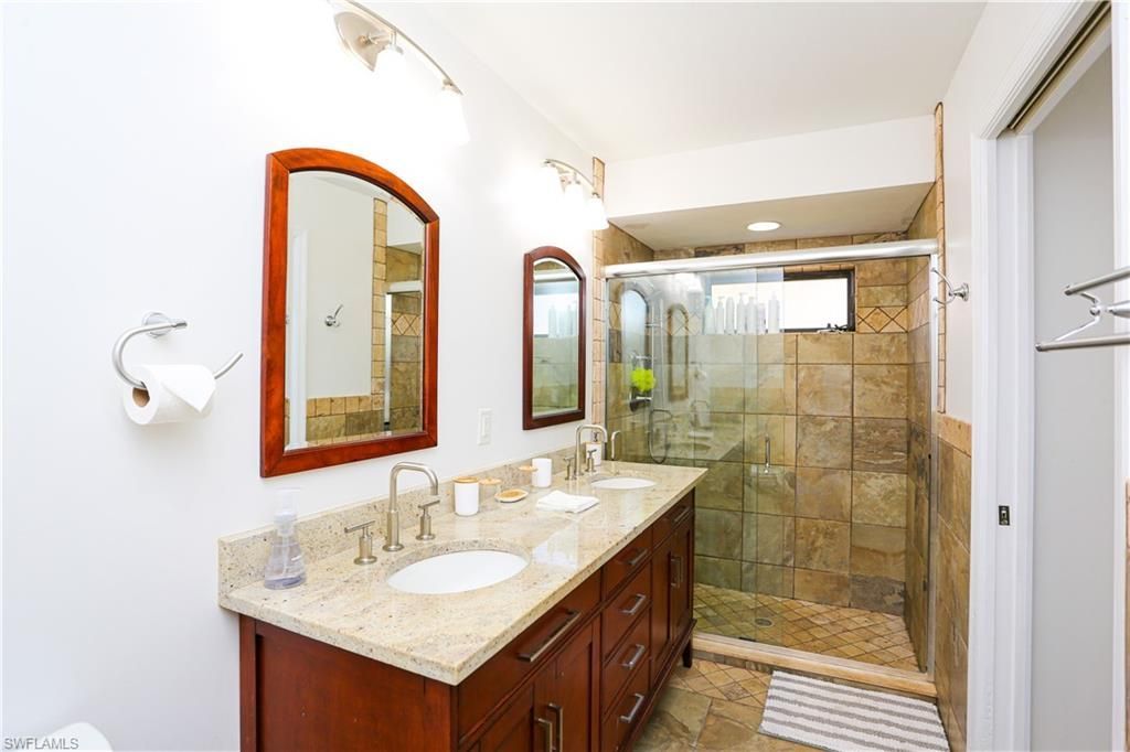 1394 Monarch Cir, Naples, FL 34116 Photo