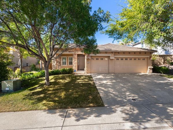 2160 Woodhead St, Folsom, CA 95630