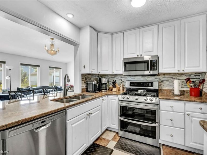 1175 Lloyd Avenue, Aurora, OH 44202 Photo 6