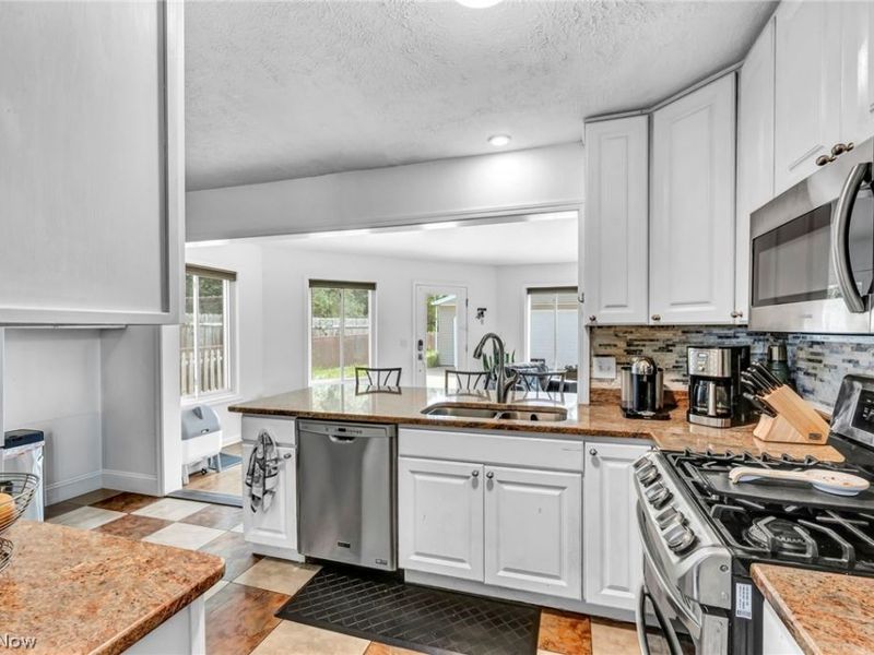 1175 Lloyd Avenue, Aurora, OH 44202 Photo 7