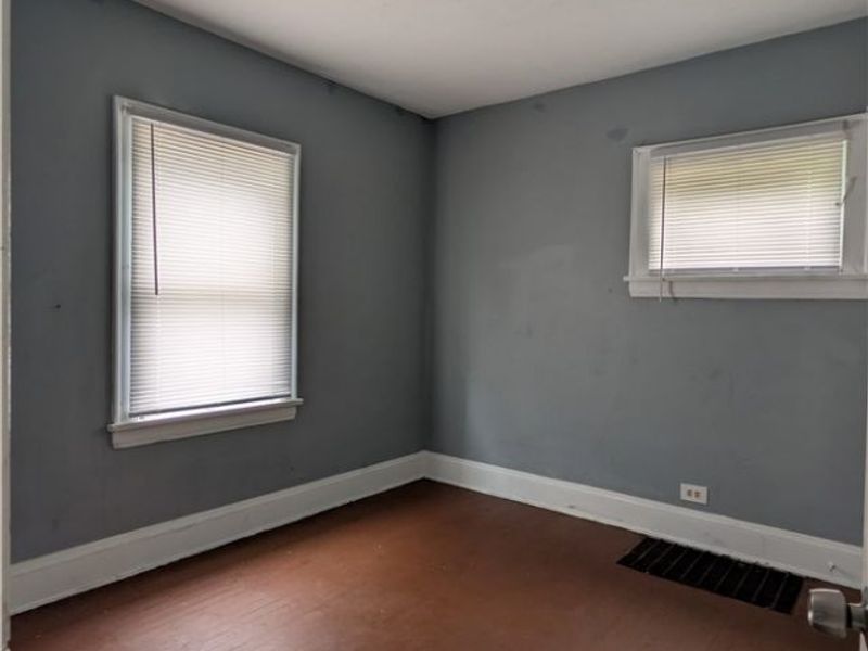 4015 E 142nd Street, Cleveland, OH 44128 Photo 11