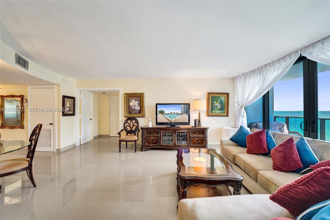 2301 S Ocean Dr, Unit 1608, Hollywood, FL 33019 Photo