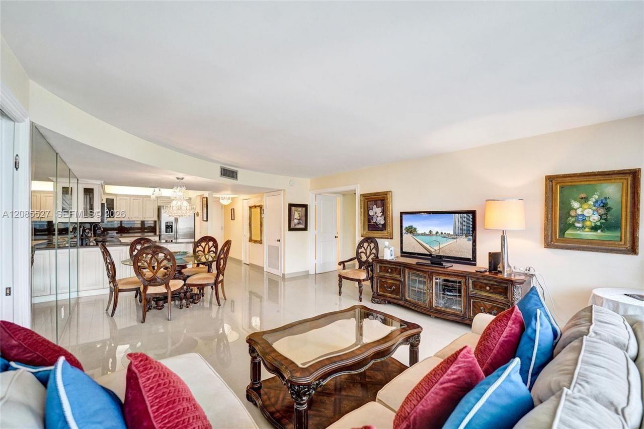 2301 S Ocean Dr, Unit 1608, Hollywood, FL 33019 Photo