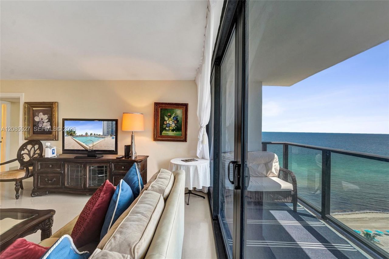 2301 S Ocean Dr, Unit 1608, Hollywood, FL 33019 Photo