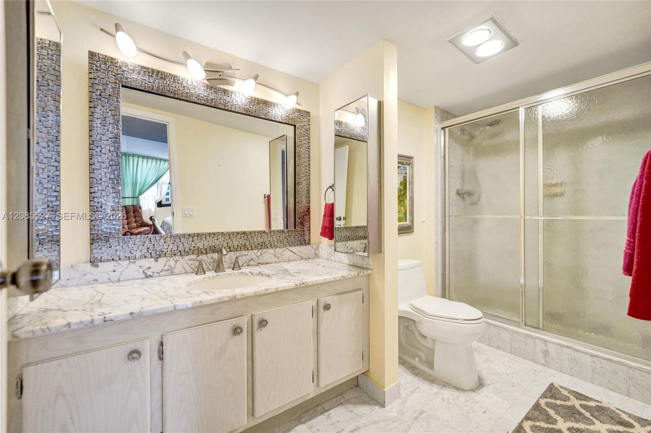 2301 S Ocean Dr, Unit 1608, Hollywood, FL 33019 Photo