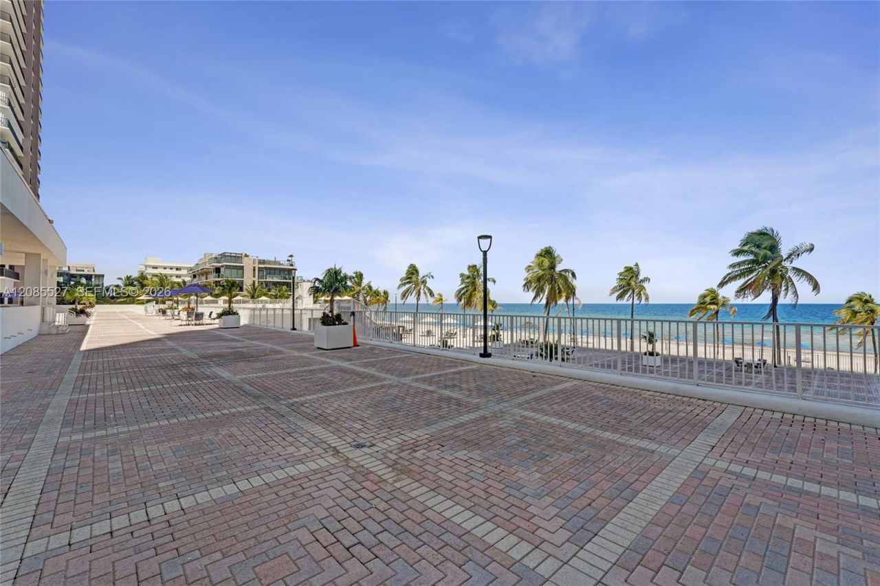 2301 S Ocean Dr, Unit 1608, Hollywood, FL 33019 Photo