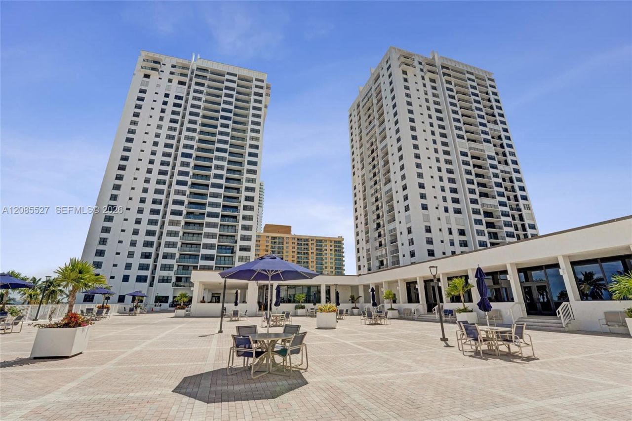 2301 S Ocean Dr, Unit 1608, Hollywood, FL 33019 Photo