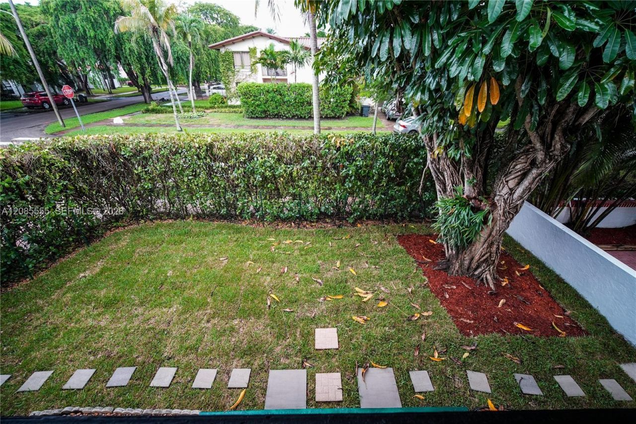 1114 Columbus Blvd, Coral Gables, FL 33134 Photo