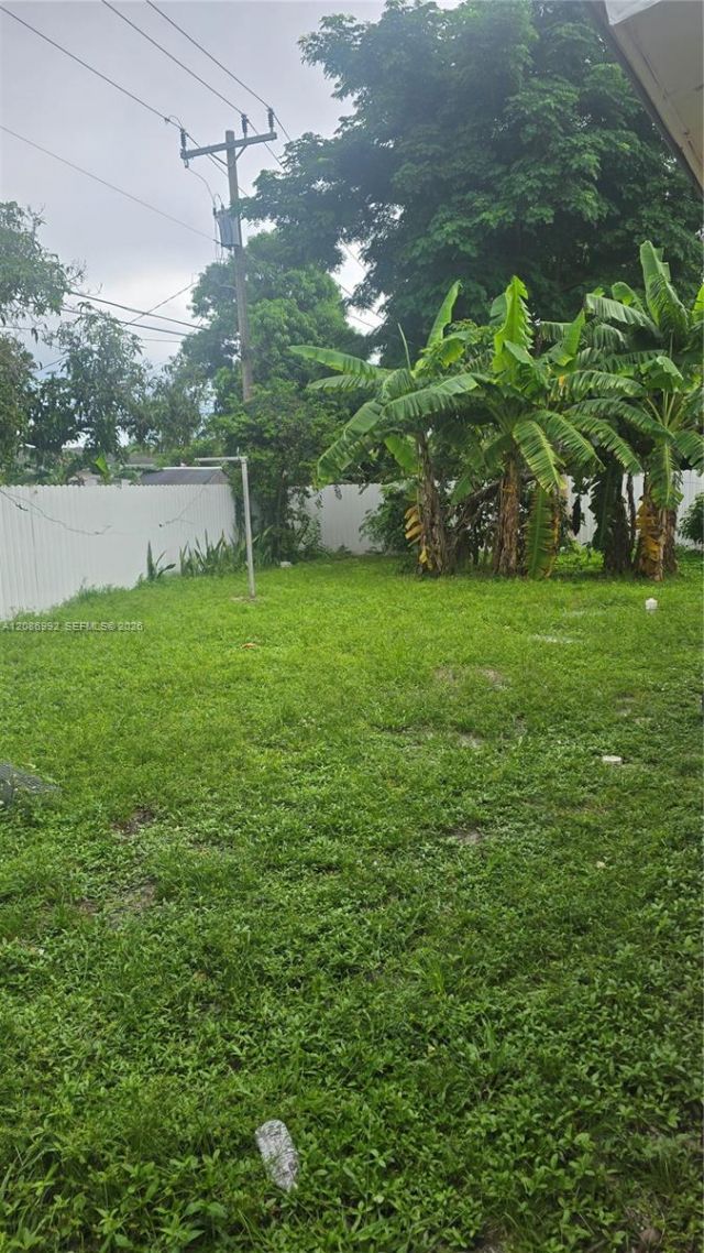 2911 NW 163rd St, Miami Gardens, FL 33054 Photo