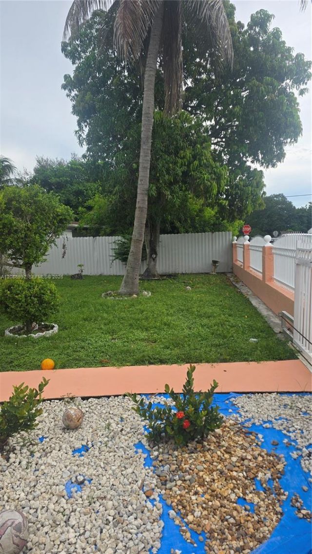 2911 NW 163rd St, Miami Gardens, FL 33054 Photo