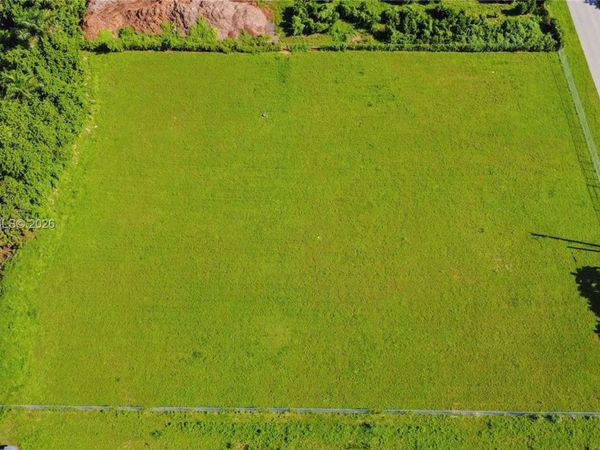 23240 SW 209th Pl, Homestead, FL 33031
