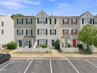 8640 Neuse Landing Lane, Unit 105, Raleigh, NC 27616