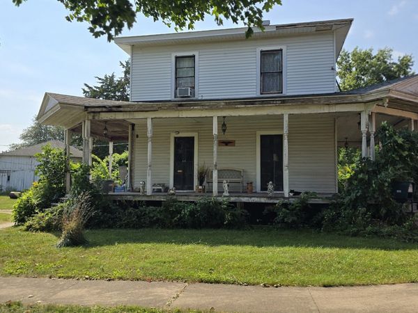 803 S State Street , Geneseo, IL 61254