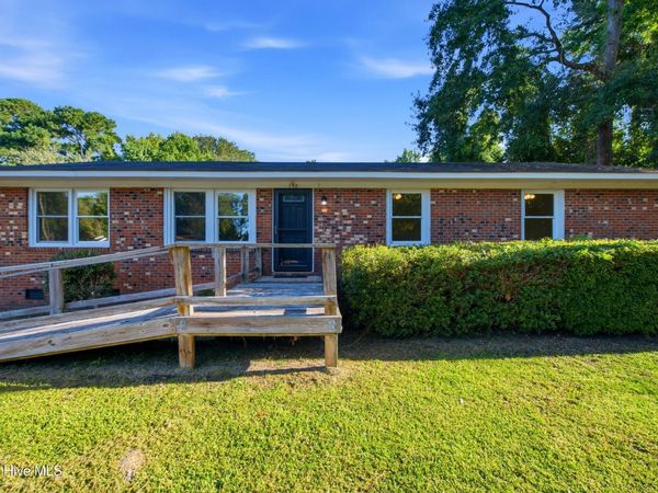 130 Mohican Trail, Wilmington, NC 28409
