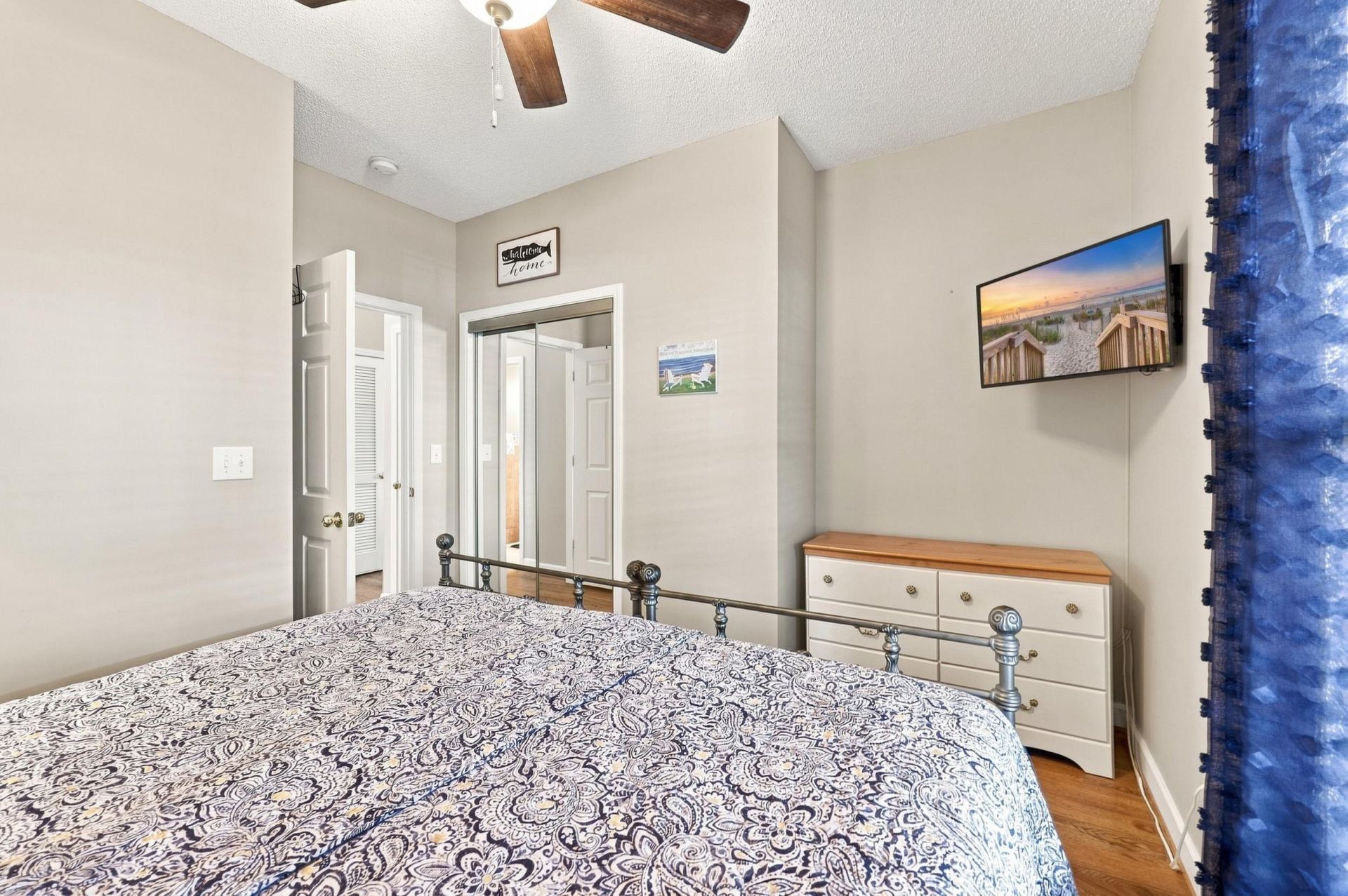 6015 Catalina Dr. Photo 13