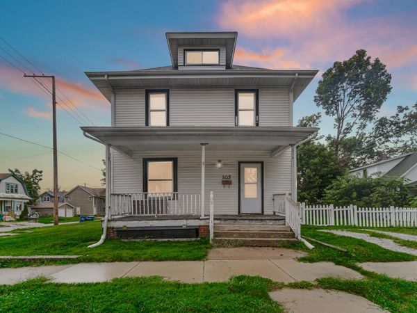 105 Maple Avenue , La Porte, IN 46350