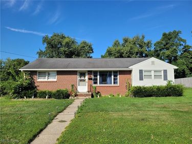 99 S Hickin Avenue, Rittman, OH 44270