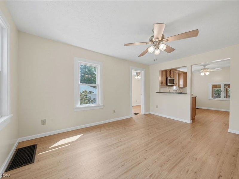 11812 Sinclair Street SW, Massillon, OH 44647 Photo 8