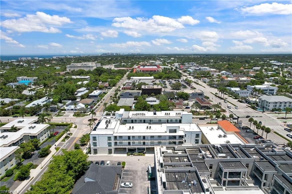 850 Central Ave, Unit 207, Naples, FL 34102 Photo
