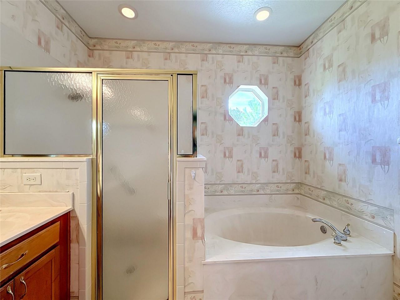 5693 Gulf Stream Street, Tavares, FL 32778 Photo