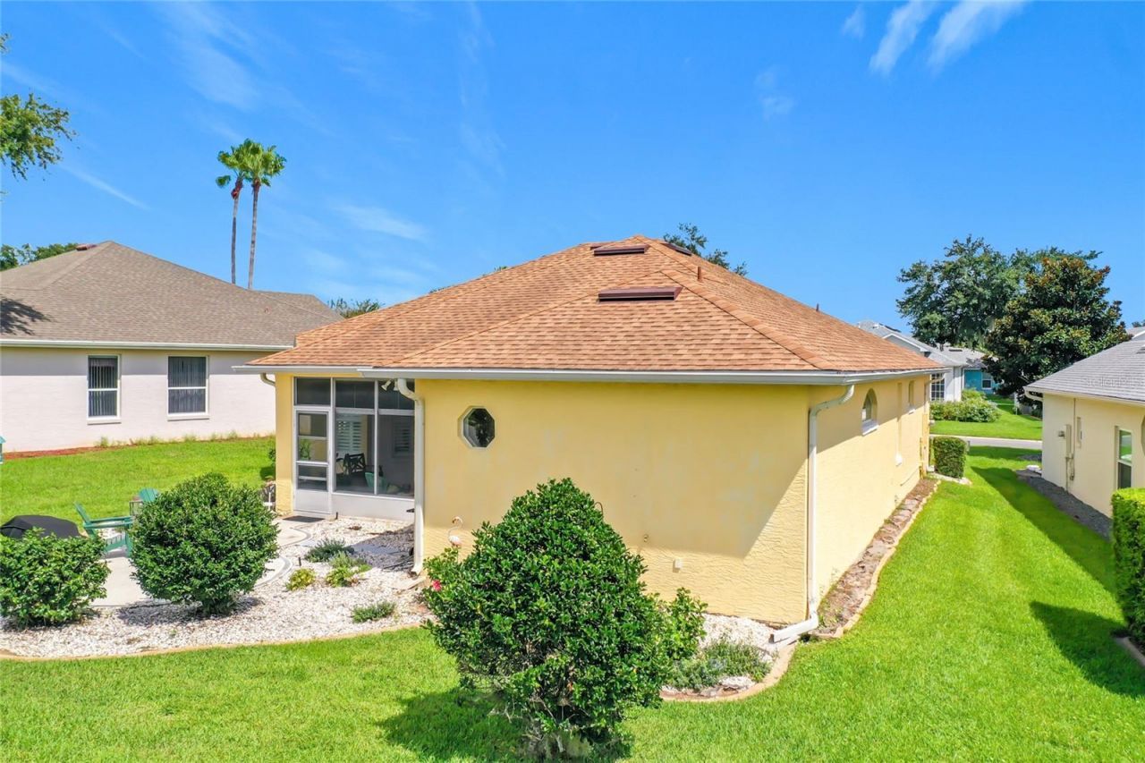 5693 Gulf Stream Street, Tavares, FL 32778 Photo