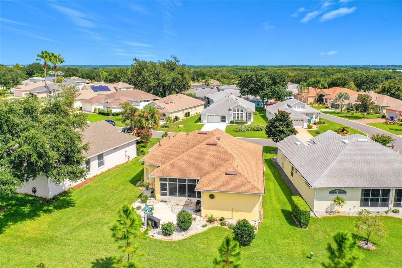5693 Gulf Stream Street, Tavares, FL 32778 Photo