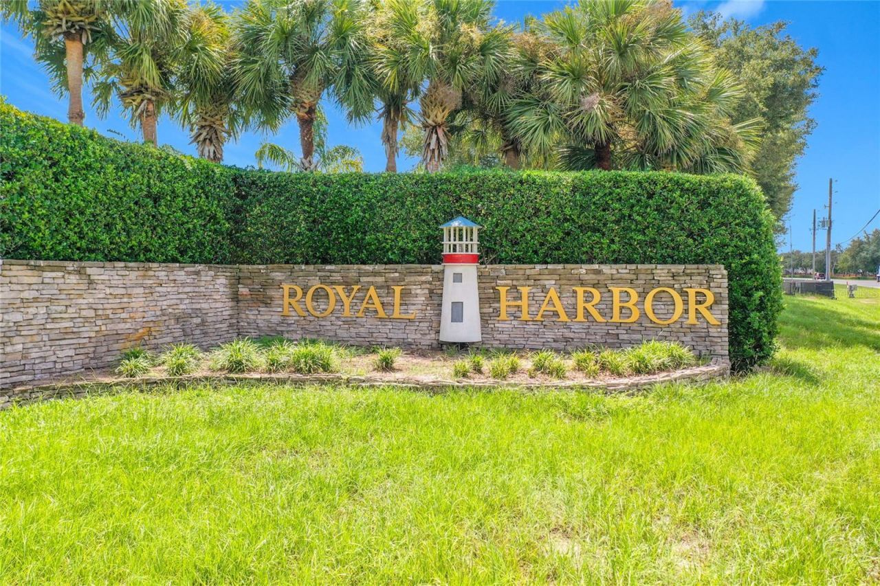 5693 Gulf Stream Street, Tavares, FL 32778 Photo