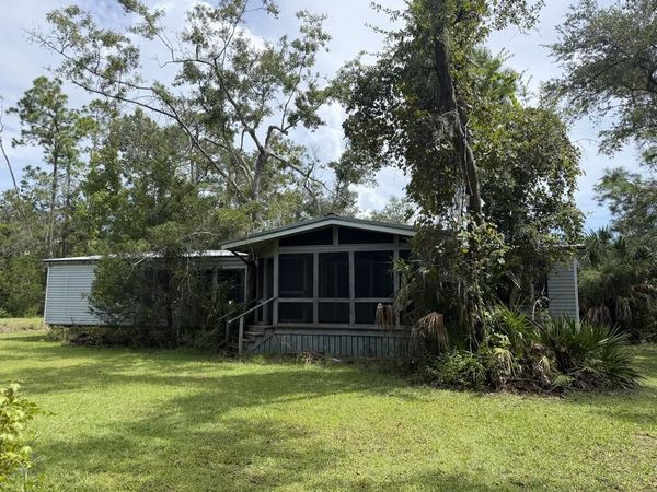 816 NW Melrose Dr, Steinhatchee, FL 32359