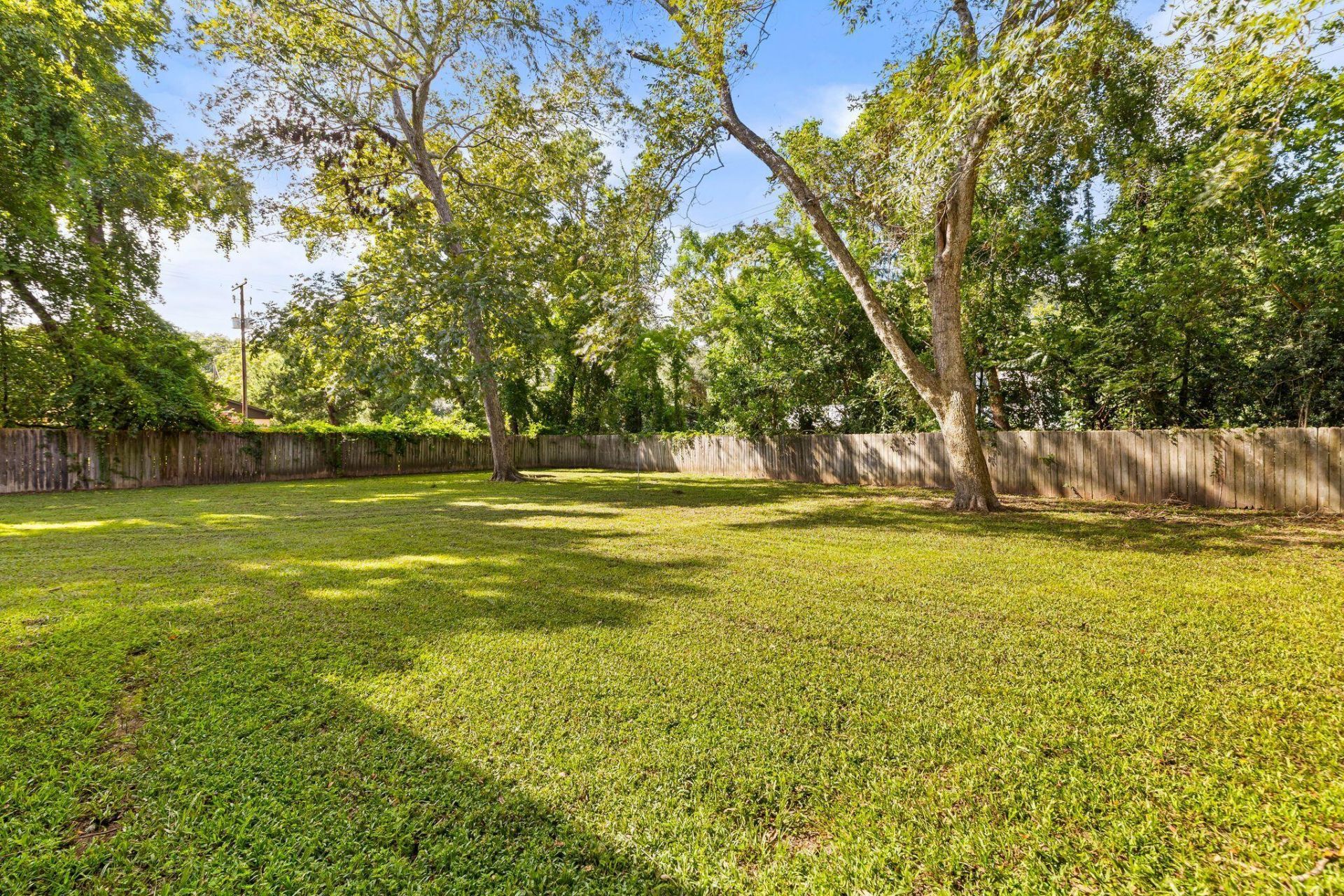 1782 Harrison Avenue Photo 27
