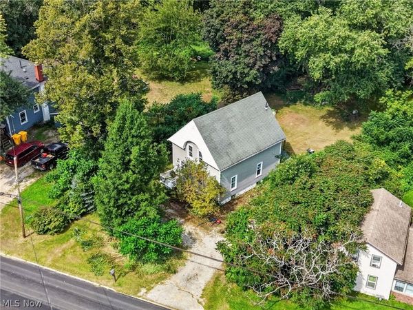 2785 E Center Street , Conneaut, OH 44030