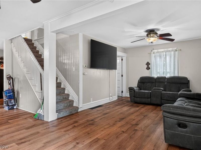 2785 E Center Street, Conneaut, OH 44030 Photo 5