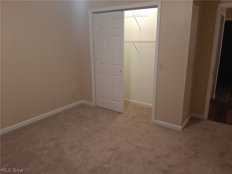 726 Luke Drive SW, Strasburg, OH 44680 Photo 5