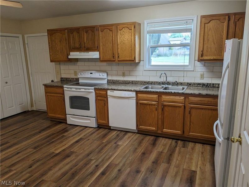 726 Luke Drive SW, Strasburg, OH 44680 Photo 7