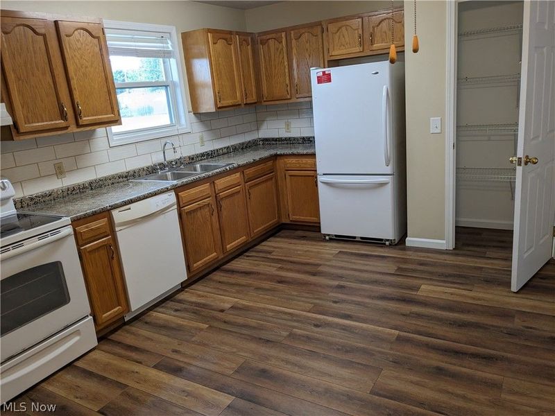 726 Luke Drive SW, Strasburg, OH 44680 Photo 8