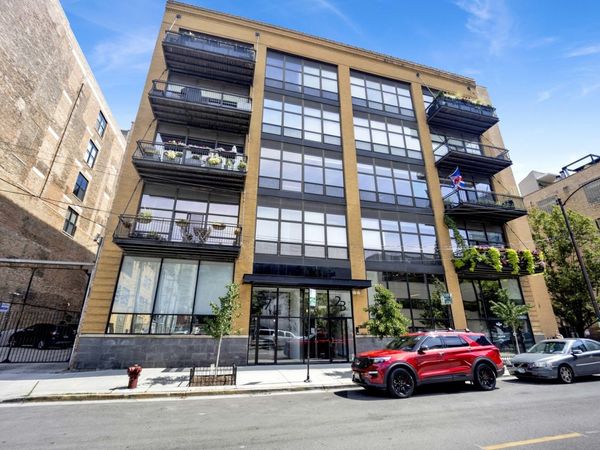 23 N Green Street , Unit 303, Chicago, IL 60607