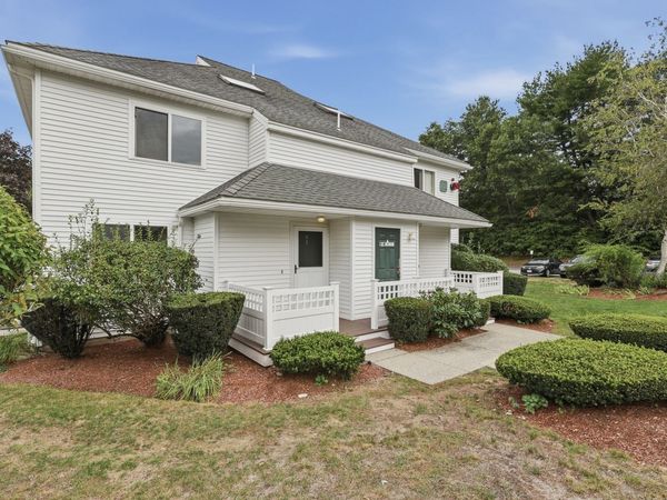 360 Littleton Road, Unit H1, Chelmsford, MA 01824