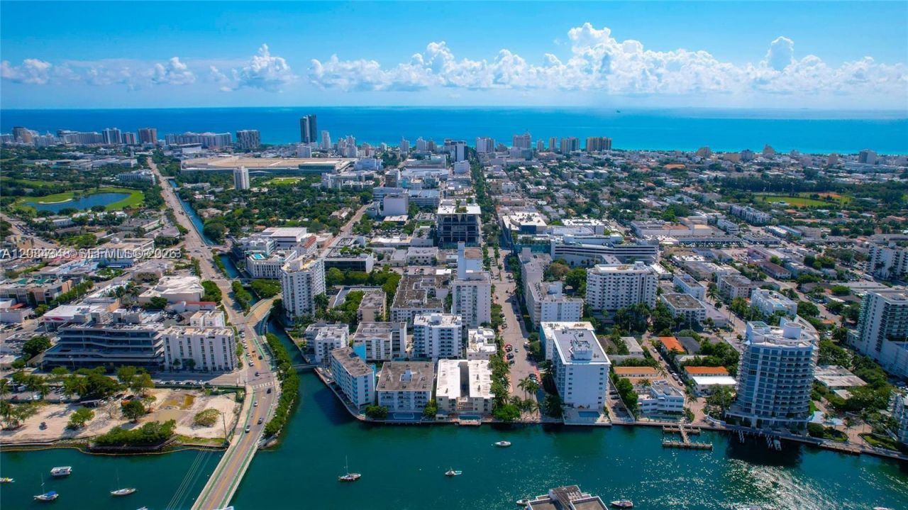 1441 Lincoln Rd, Unit 317, Miami Beach, FL 33139 Photo