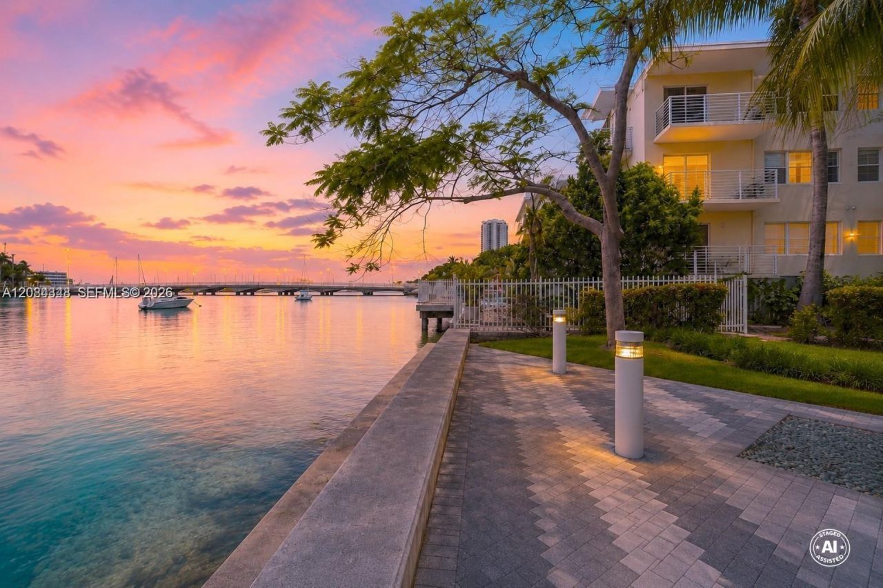 1441 Lincoln Rd, Unit 317, Miami Beach, FL 33139 Photo