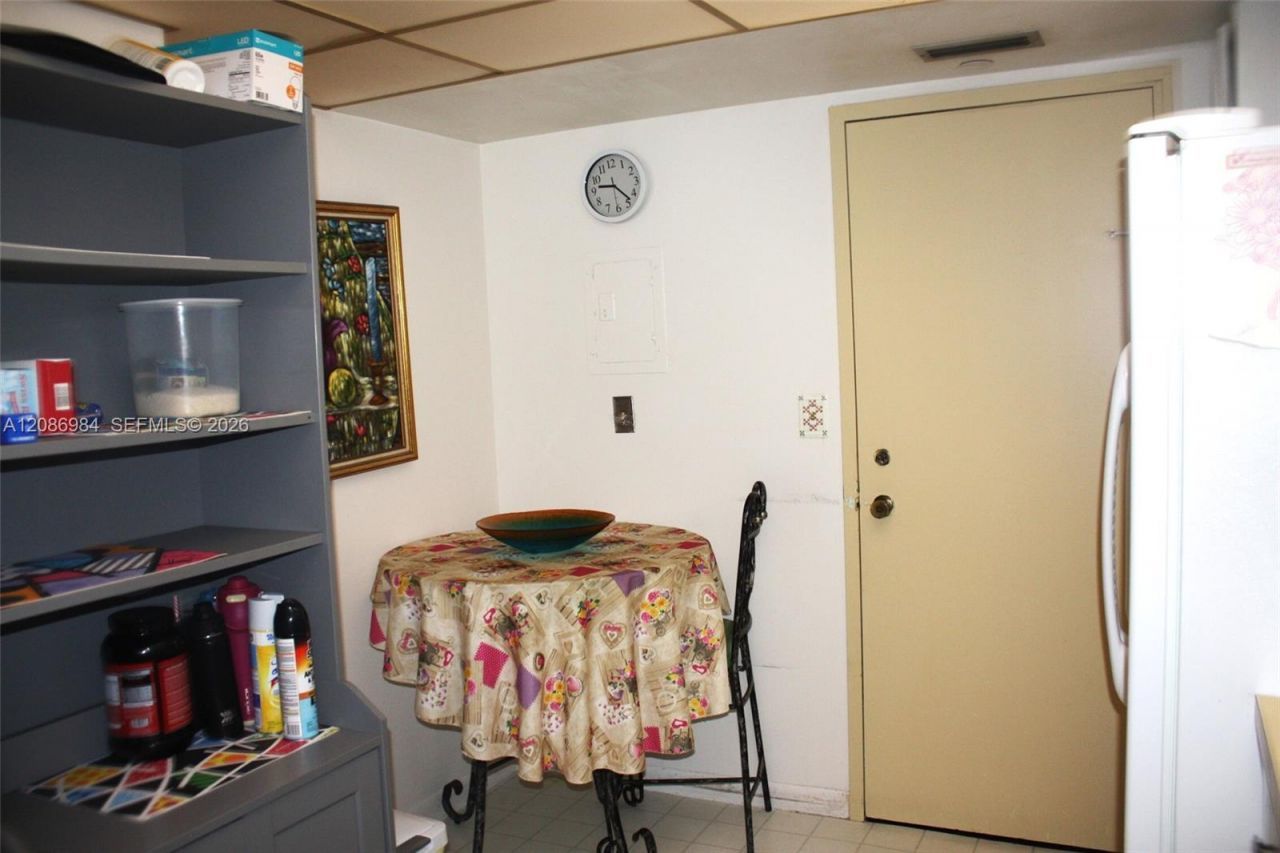 4200 Hillcrest Dr, Unit 618, Hollywood, FL 33021 Photo