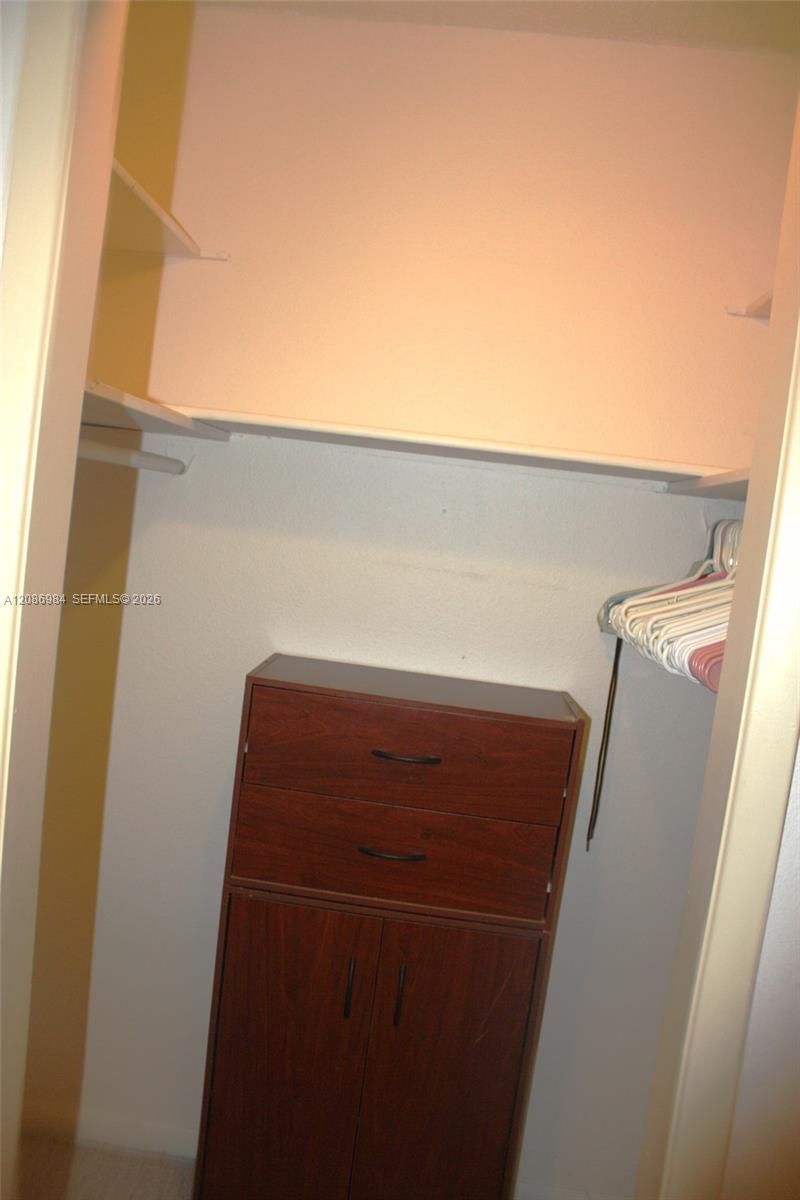4200 Hillcrest Dr, Unit 618, Hollywood, FL 33021 Photo