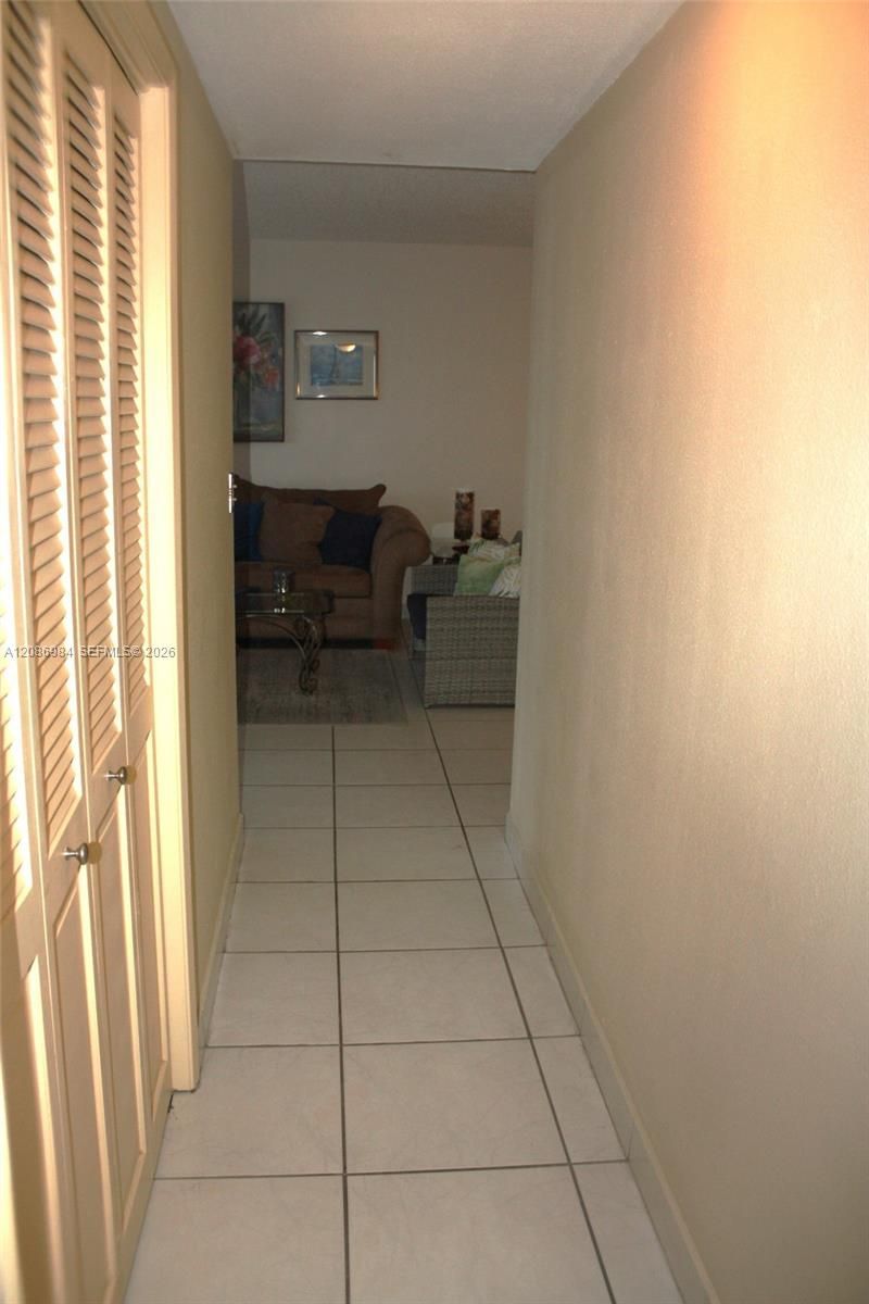 4200 Hillcrest Dr, Unit 618, Hollywood, FL 33021 Photo