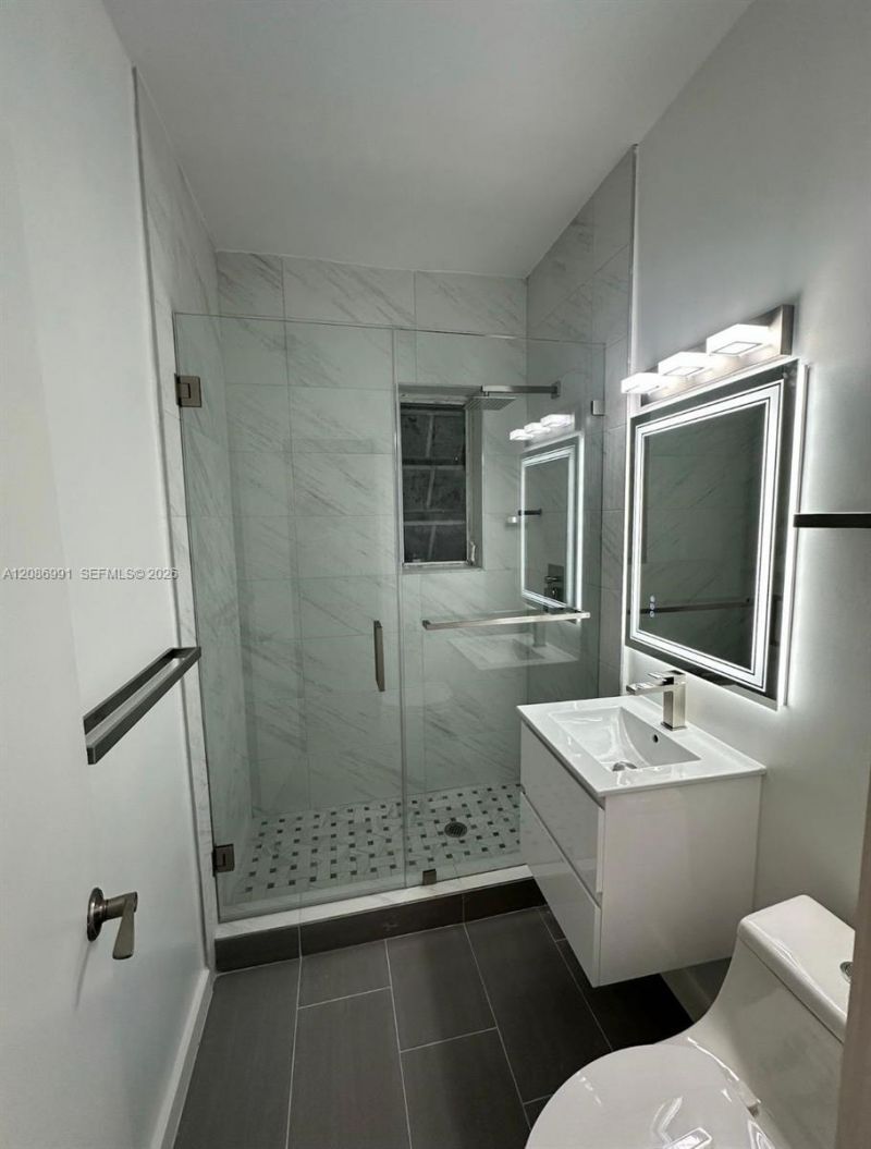 830 10th St, Unit 3, Miami Beach, FL 33139 Photo