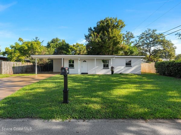 1268 Lakewood Drive , Melbourne, FL 32935