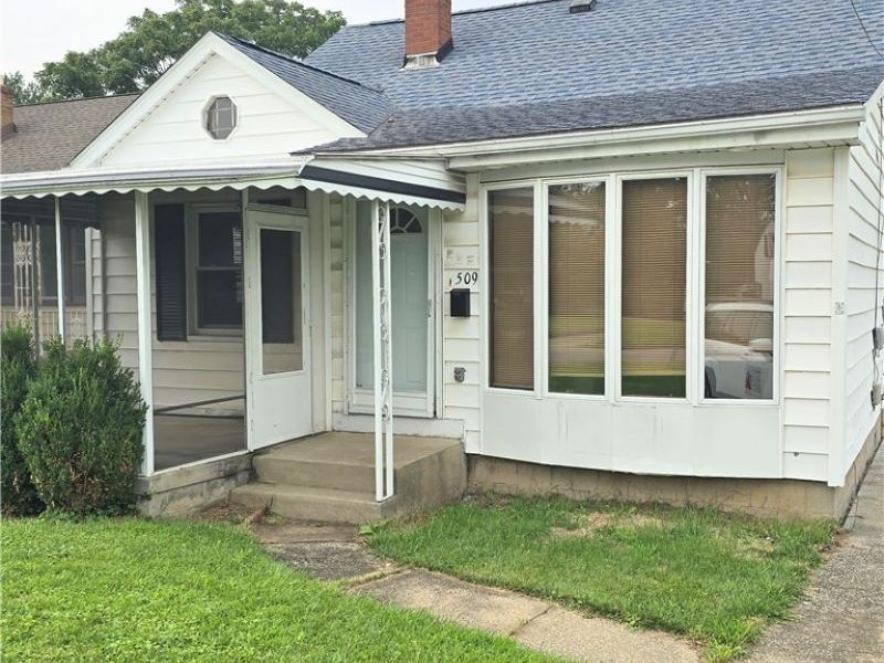 509 Sexton Street, Struthers, OH 44471 Photo 2