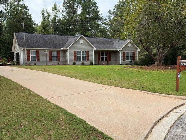 301 Wolf Creek Place, Locust Grove, GA 30248