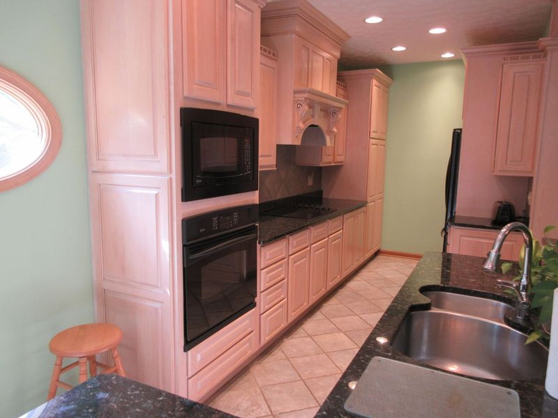 2035 Canterbury Court, Troy, OH 45373 Photo 15