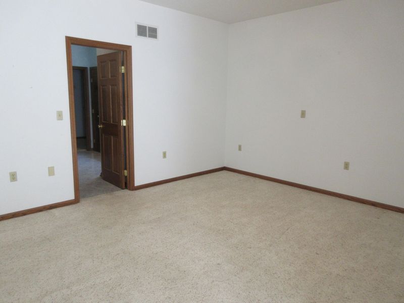 2035 Canterbury Court, Troy, OH 45373 Photo 23