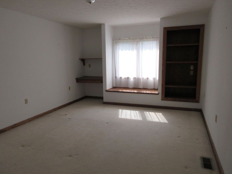 2035 Canterbury Court, Troy, OH 45373 Photo 31